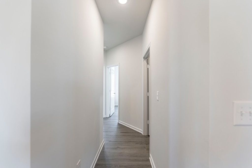 Frio - Hallway